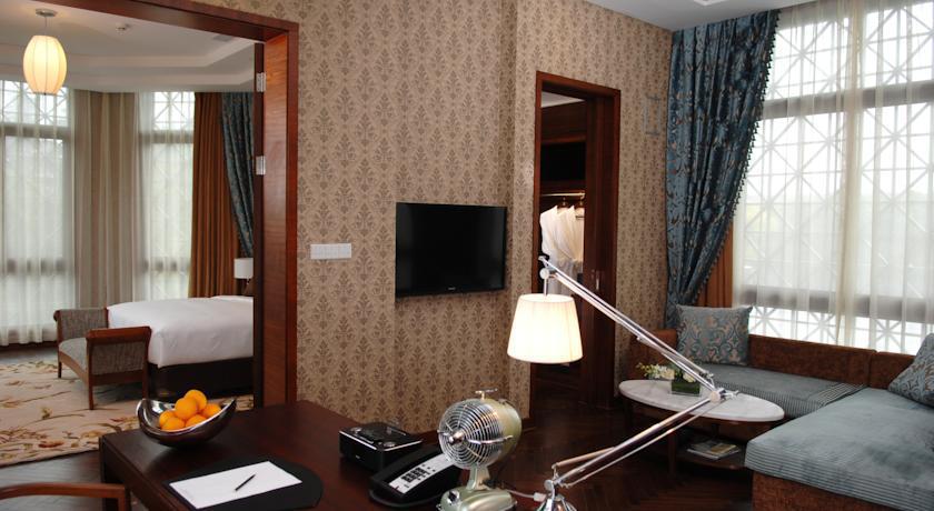 Fondney Hotel Shanghai Necc Hongqiao Airport T2 Εξωτερικό φωτογραφία